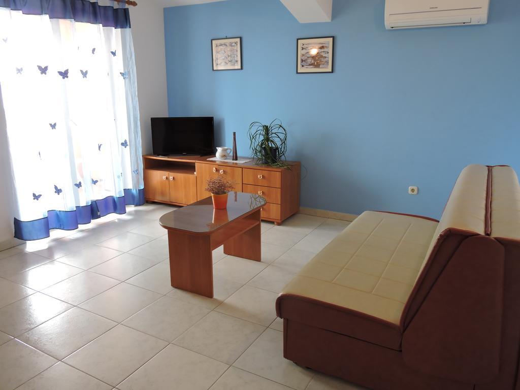 Apartments Vera Ližnjan Εξωτερικό φωτογραφία